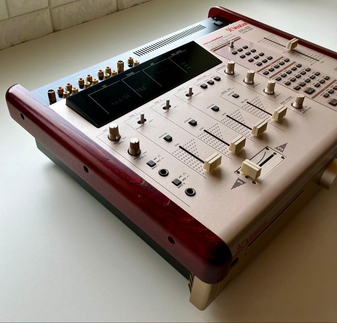 【希少】Vestax AA-88 ACTIVE AUDIOミキサー Rare Vestax AA-88 Mixstation Cafe Apres-midi Gold DJ Mixer Wood
