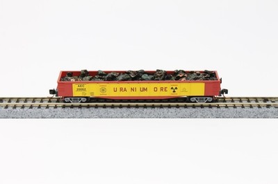 N Scale Micro-Trains NSC 06-26 50' Gondola w/ Load Uranium Ore AEC 20062