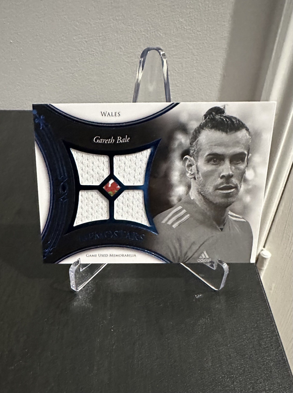 Gareth Bale Football Card - Gareth Bale Patch /10 Wales Game Used Jersey 💣