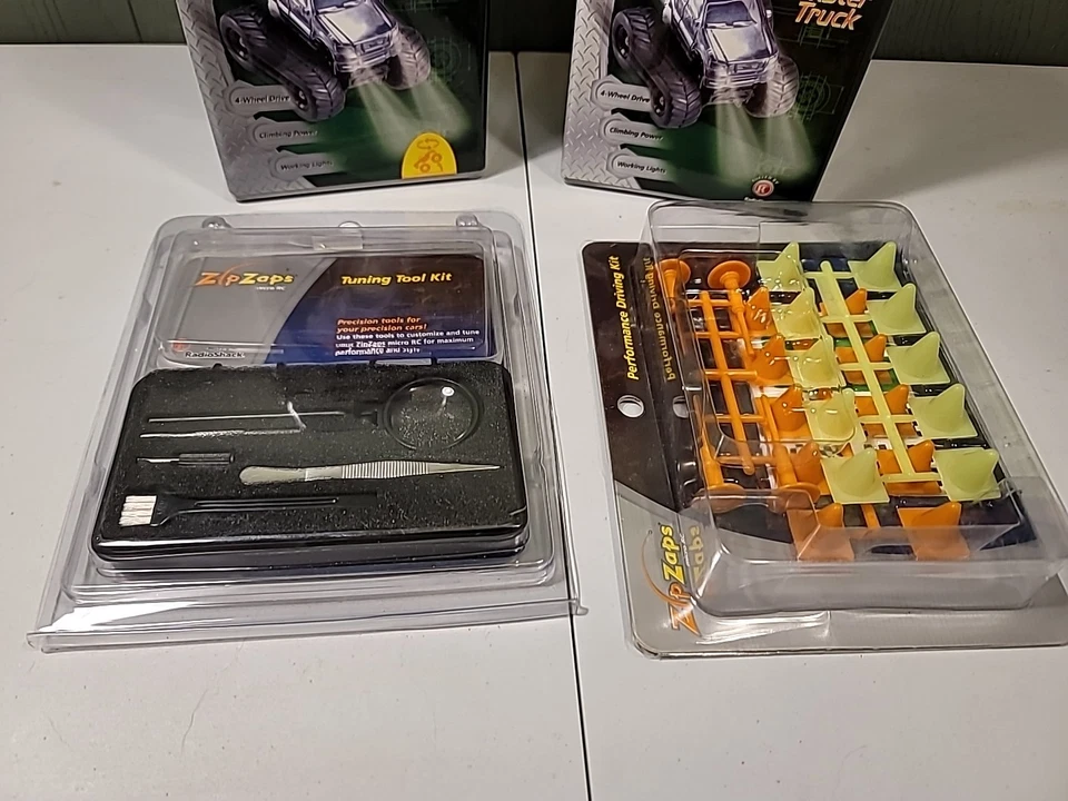 Bigfoot, Dragon Slayer 4X4 Monster Truck ZipZaps 600-7057 And 600-7086 RC Acc. - Image 4 of 4