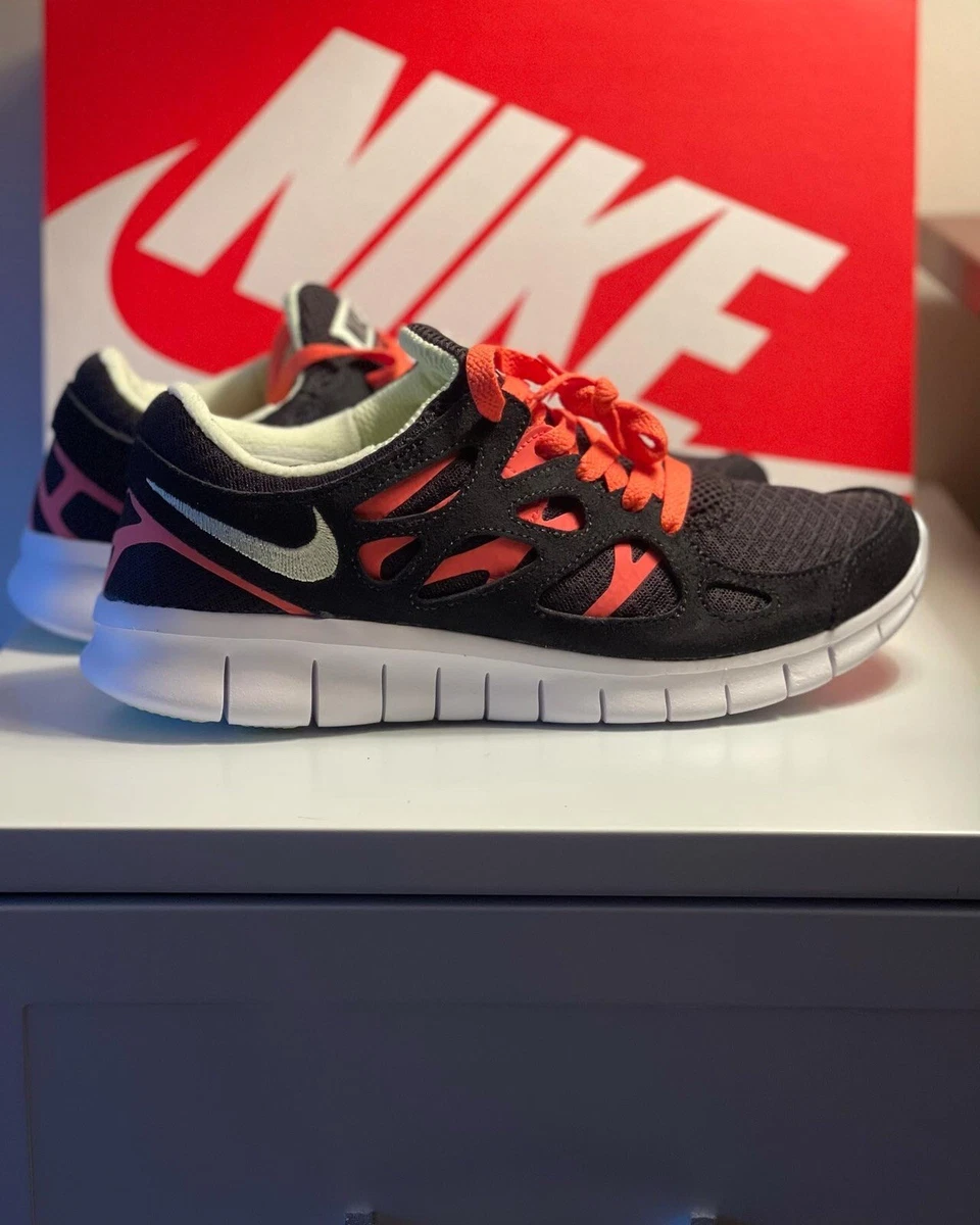 Women s Nike Free Run 2 Black Ember Pink Size 7 NEW eBay