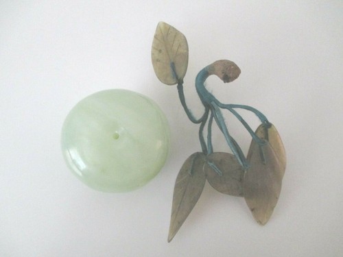 Pale Green Quartz Crystal Apple Agate Leaves Paperweight Home Decor Vtg AZ21 - Picture 7 of 9