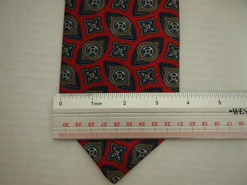 Adolfo Mens Necktie Tie Red Blue Beige Geometric 55" Short - Picture 4 of 4