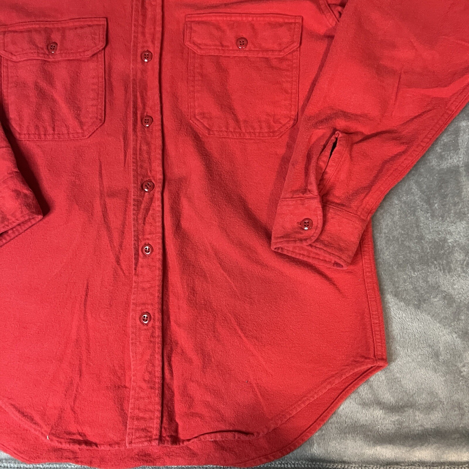 VINTAGE Woolrich Shirt Adult Medium Red Heavy Chamois Flannel Curved Hem RARE 90 image 4