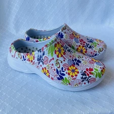 Ester by Delta Uniforms Women Sz 6 Lightweight Floral Comfort Nurse Clog