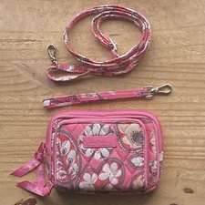 Vera Bradley Pink Floral 3 in 1 Convertible Wallet, Wristlet or Wallet Purse