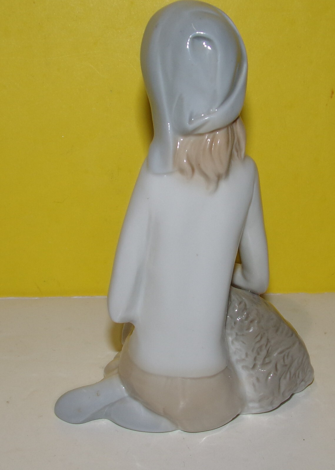 Picture 3 of 4