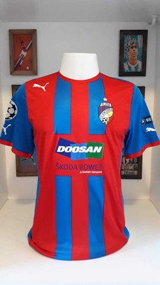 viktoria plzen jersey