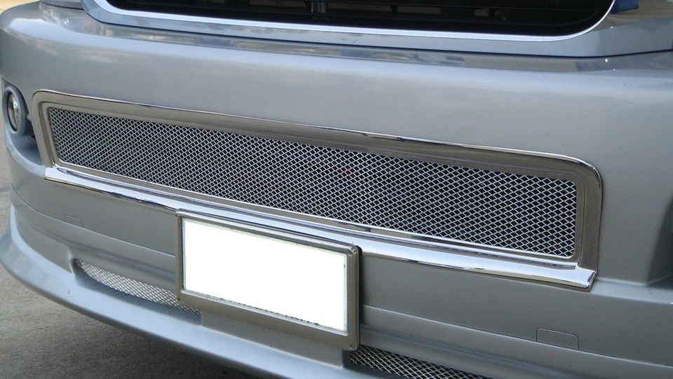 Cubierta de red de parrilla inferior delantera cromada V1 para Toyota Hiace Commuter 2005 10 Foto 2 de 3