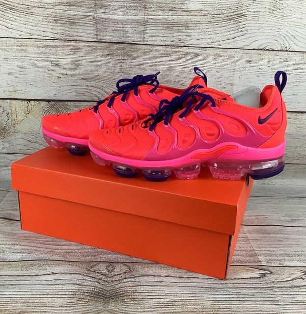 vapormax neon red