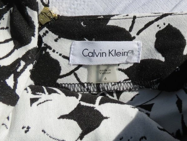 Vestido Vaina CALVIN KLEIN US S 6 Negro Blanco Floral Jacquard Elastizado Retro Usado en Excelente Condición Foto 4 de 4