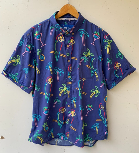 YP THREADS Mens Size L Short Sleeve Blue Party Shirt Cockails Parrots