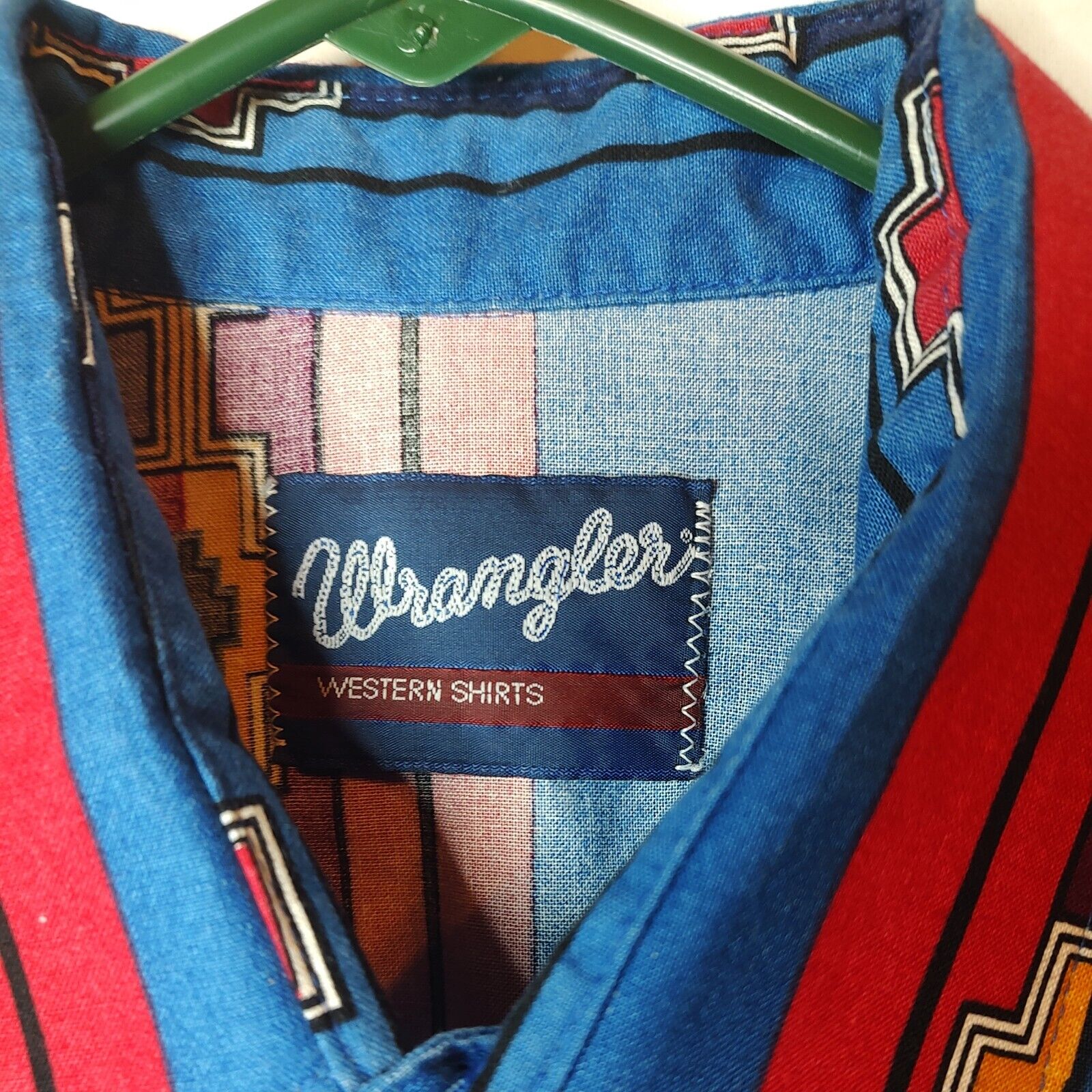 Wrangler Western Shirt Mens Large Blue & Red Aztec Print Pearl Snap Long  Sleeve