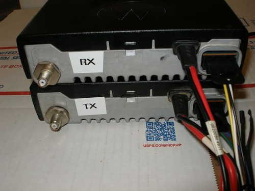 Motorola Mobile UHF Repeater 45w 70cm Free Programming (#61J) - Picture 3 of 7