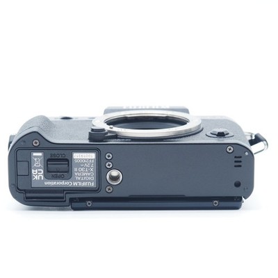 FUJIFILM X-T30 II 26.1MP Spiegellose Digitalkamera Body 7751 Auslösungen...