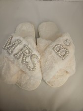 Bride Slippers  Mrs. B  Pearl Patch Fuzzy Pink Bridal Women  s Size 40-41 New