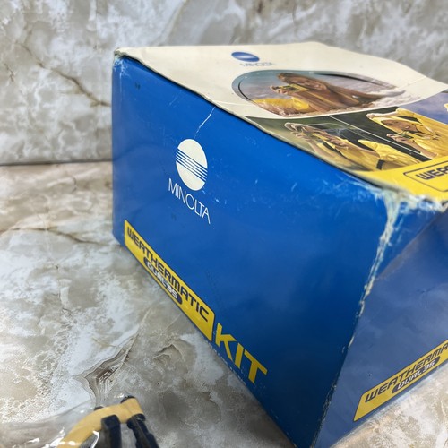 Minolta Weathermatic Dual 35 Underwater Camera ACCESSORIES ONLY Waterproof 35mm - Picture 9 of 14
