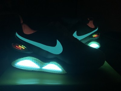 Roshe Air Mags