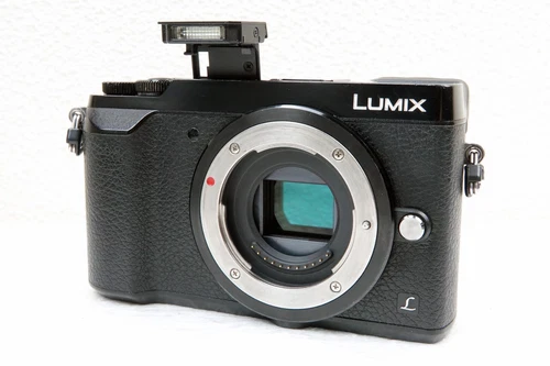 Panasonic LUMIX DMC-GX85 16.0MP Digital Mirrorless Camera - Black (Body Only) - Picture 2 of 4