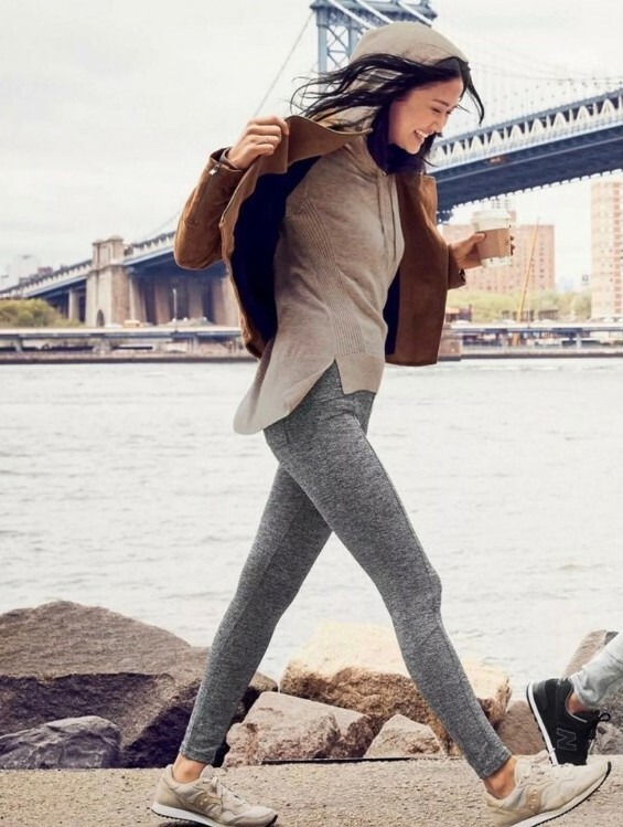 giraffe yoga pants
