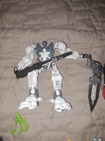 Lot Of 3 LEGO Bionicle Takanuva 7135, Tarduk 8974, Barraki Kalmah 8917 Retired 