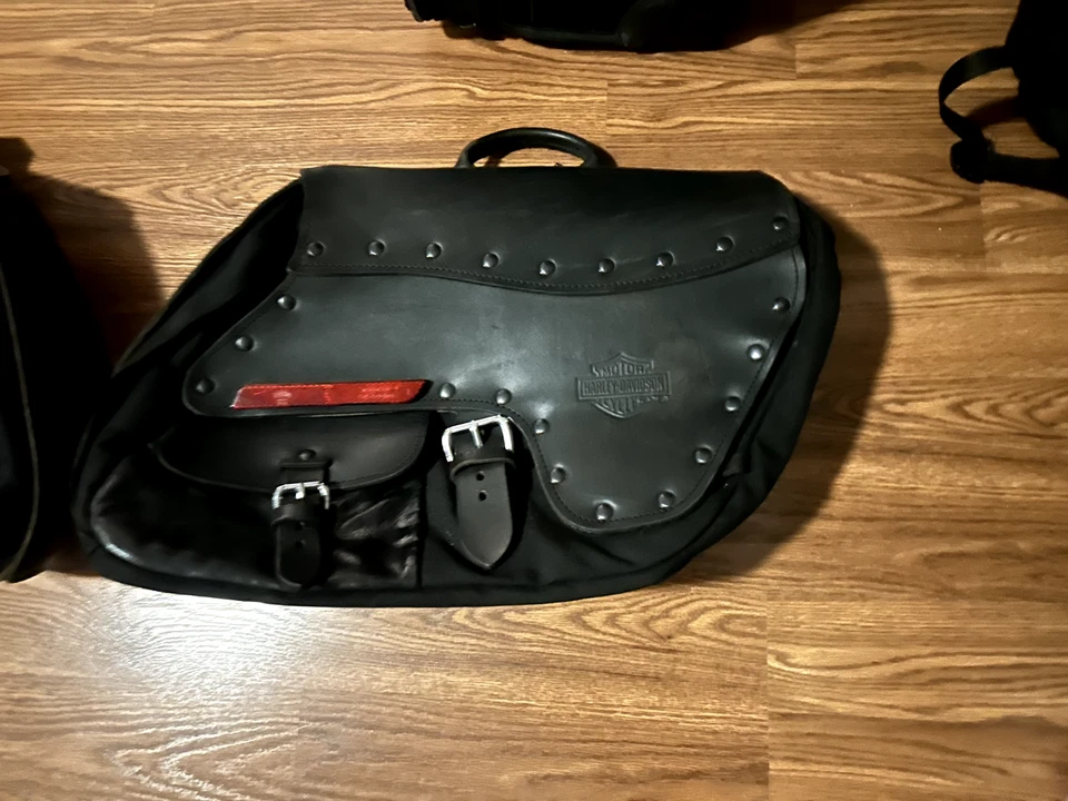 Сумки седельные трансформируемые Harley Davidson OEM FXDS/FXDX Dyna 90818-96 1997-2000 - Изображение 2 из 4