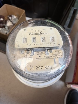 OLD WESTINGHOUSE TYPE  ELECTRIC METER TYPE DS STYLE 2P2G17    UNTESTED