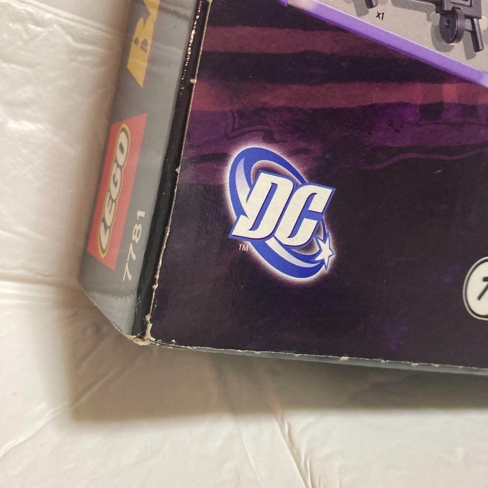 LEGO Batman The Batmobile: Two-Face's Escape 7781 In 2006 New Retired - Image 4 of 4