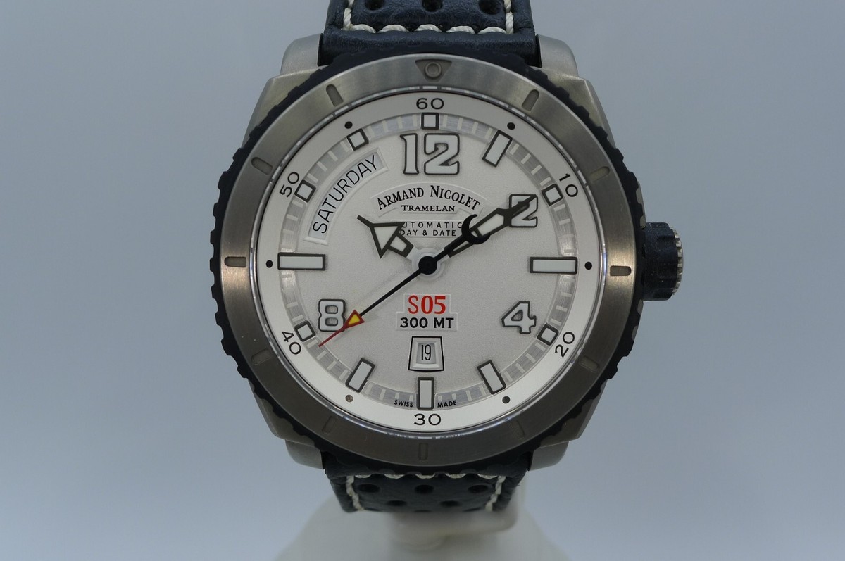 ARMAND NICOLET アルマン ニコレ　S05 デイデイト　自動巻 ☆美品【ARMAND NICOLET】アルマンニコレ S05 デイト GMT 自動