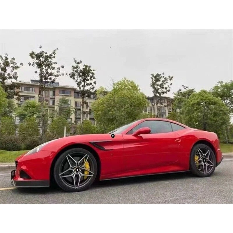 Real Carbon Fiber Car Rear Bumper Splitter for Ferrari California T 2015-18 - Image 3 of 4