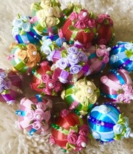 NEW HANDMADE 17 PC SET BEADED SATIN ROSES CHRISTMAS ORNAMENTS BALLS