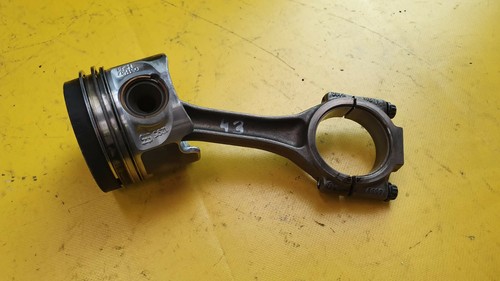 AUDI A4 B8 2.0 TDI MOTOR CAGC 2008-2011 1x Motor Kolben und Pleuel