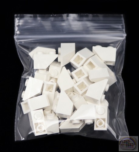 LEGO Classic - 20 x 45 Degree Inv Slope Brick - 1x2 - White - New - 3665 - Picture 3 of 4