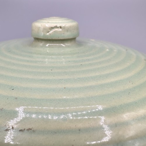 Western Stoneware Monmouth Pottery Green Casserole Bean Pot W/ Lid - Picture 7 of 13