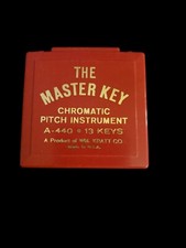 W.M. Kratt Co The Master Key Chromatic Pitch Instrument A-440 13 Keys MK2-C