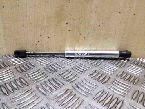 VW PASSAT B5 3B2 Heckklappe Gasdruckfeder links 3B5827550E 1.9 Diesel 26160000