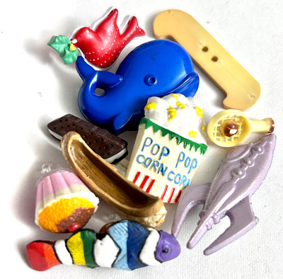 Group of 10 Vintage Plastic Fun Buttons #1308