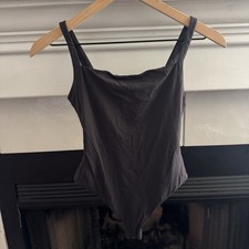SKIMS Fits Everybody Square Neck Bodysuit Size Small