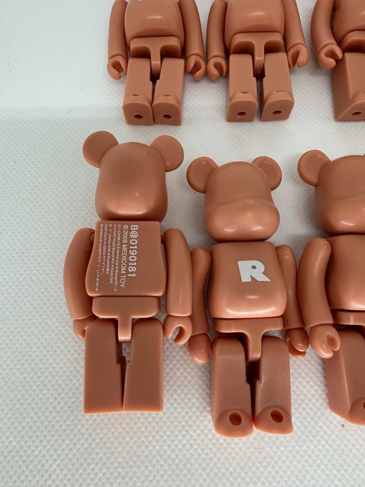 Medicom игрушка Bearbrick 100% серии 19 полный набор из 9 основных Be@rbrick - Изображение 3 из 3