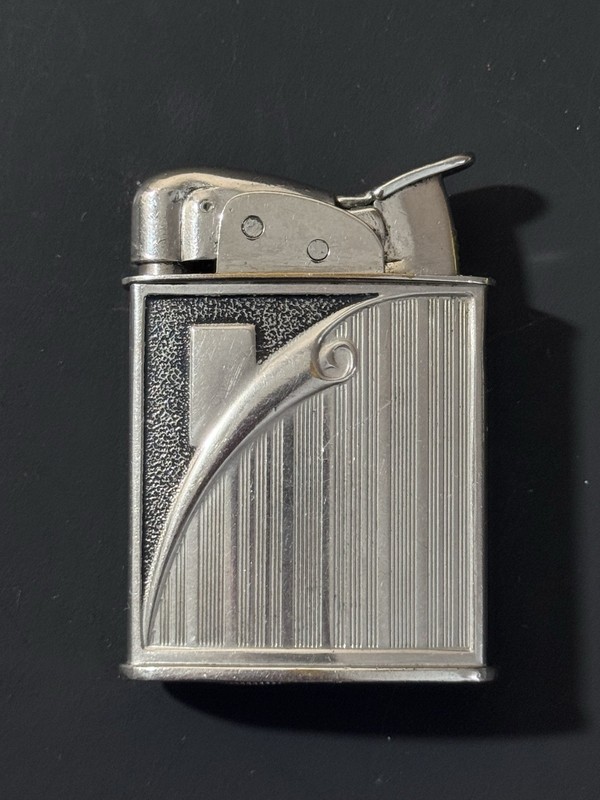 Vintage Evans Art Deco Silver Tone Lighter FOR PARTS 
