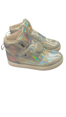 Beatz Shoes Pearlescent Silver Opal Bluetooth Enabled Speaker Shoes  Size 7