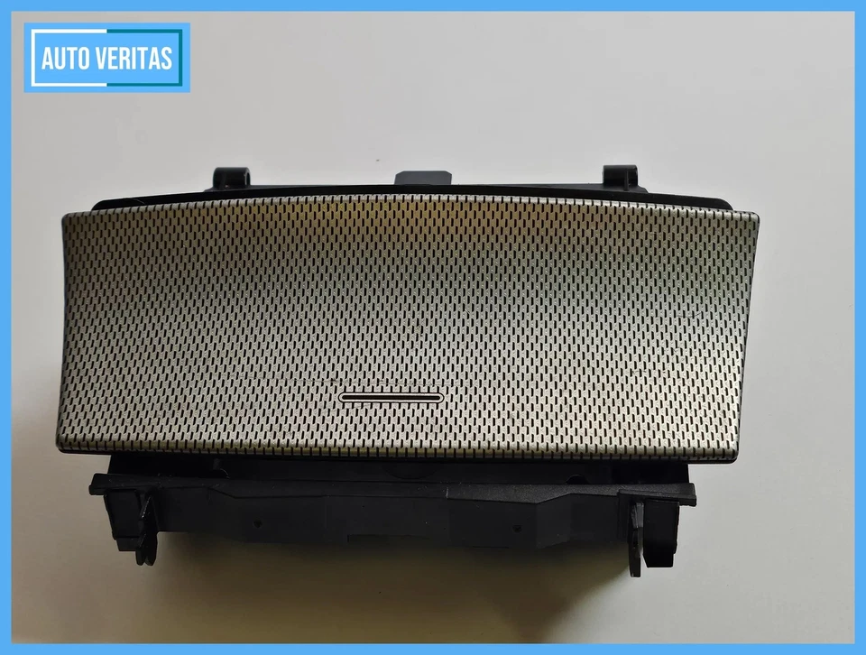 Mercedes Benz C class W203 ASCHENBECHER slot centre console A2036800852 - Image 2 of 4