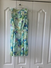 Calvin Klein Fit & Flare Sleeveless Dress green floral with Zip Closure size 4P