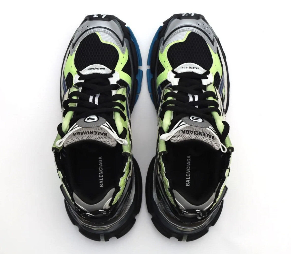 Balenciaga Runner Mens Sneakers Size 43-US 10 in Multicolor Balenciaga Runner Mens Sneakers Size 43-US 10 in Multicolor