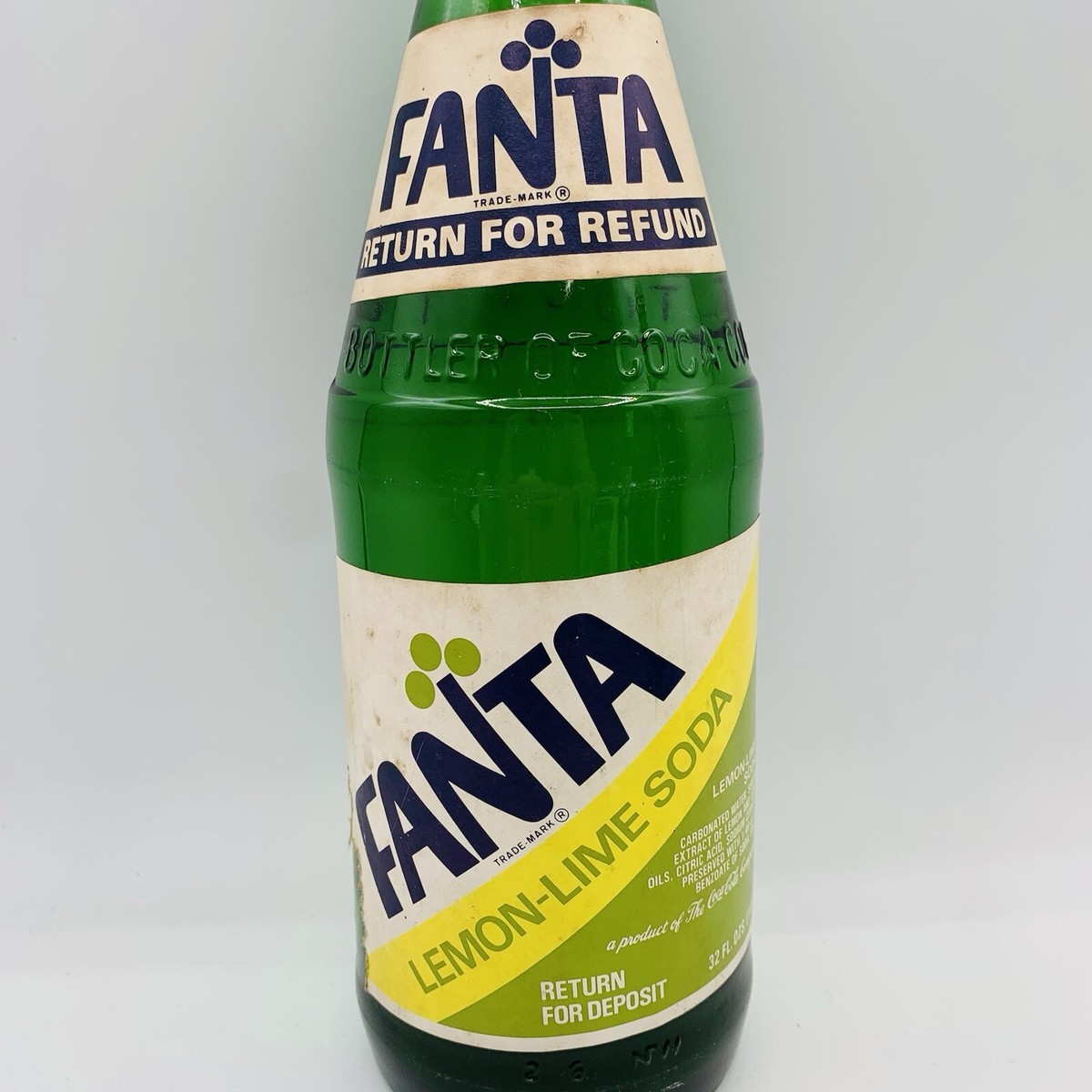 VTG FANTA Coca Cola Co FULL Green Glass Soda Bottle 32 Fl Oz 1977