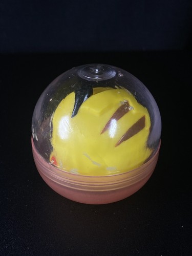 Pikachu Vintage Pokemon Soft Rubber Ball Toy Bandai 1998 - Picture 6 of 6