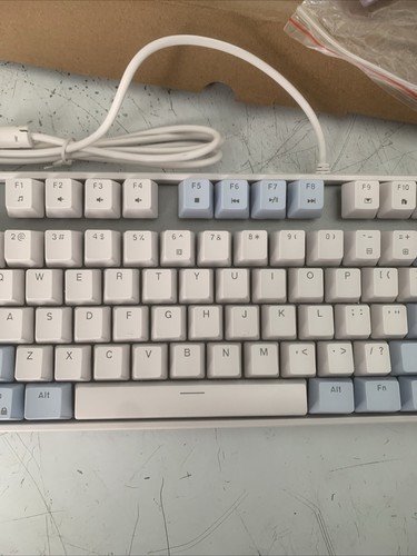 Mechanical Gaming Keyboard Blue & White Keycaps USB wired MageGee 75% NIB - Picture 7 of 24