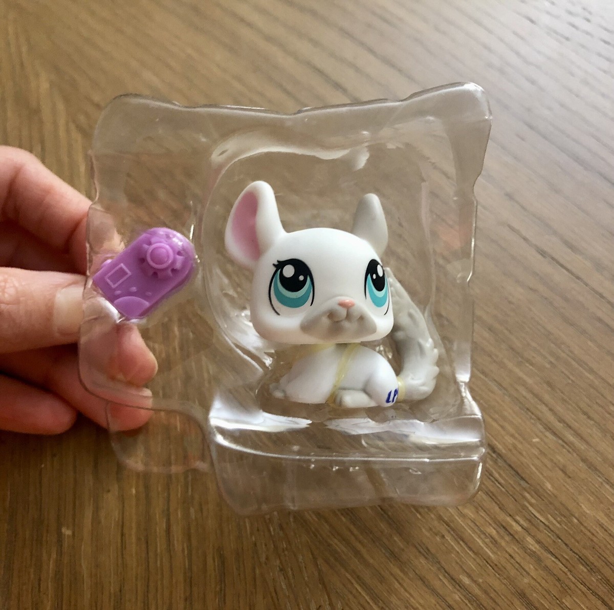 Littlest Pet Shop Authentic Single White & Gray CHINCHILLA