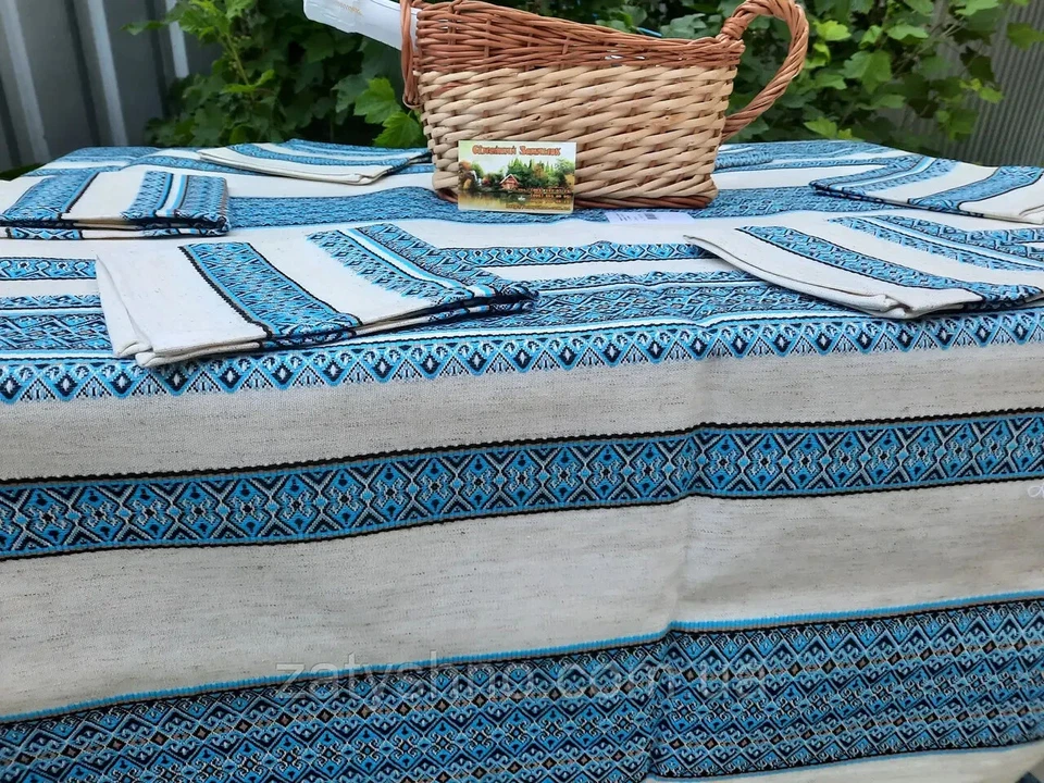 Tablecloth embroidered in Ukrainian style Table set in various colors - Image 4 of 4