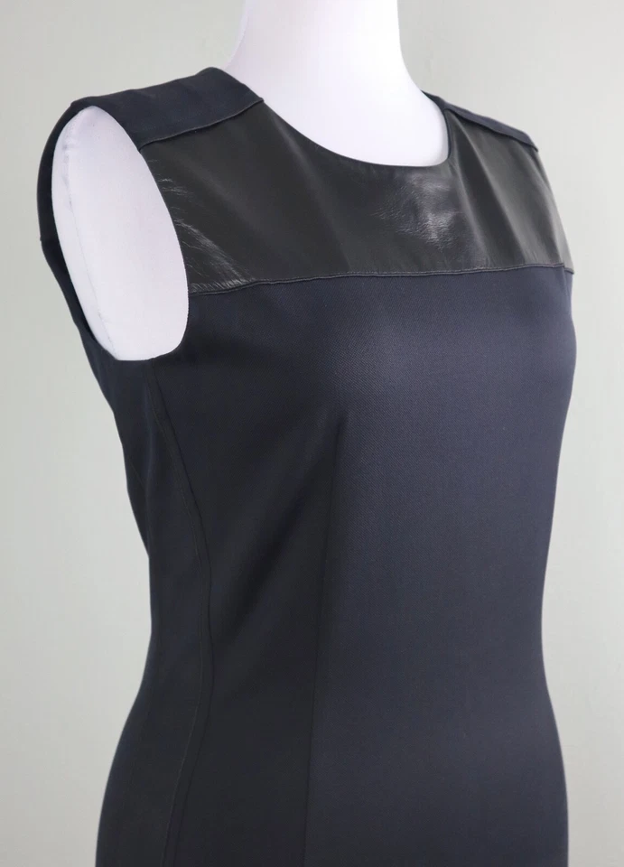 Vestido Vaina REED KRAKOFF EE. UU. NUEVO CON ETIQUETAS $1190 Cuero Cordero Genuino Talla 12 Foto 3 de 4